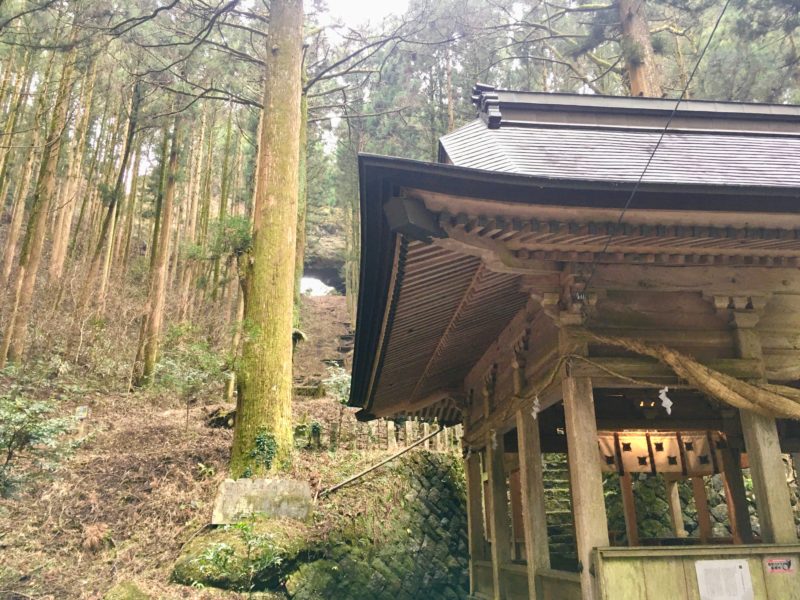 上色見熊野座神社 読み方不明でも異次元感は鮮明なパワースポット