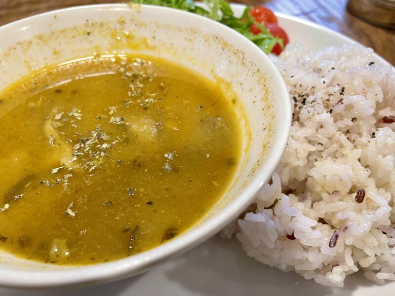 スープカレーと雑穀米